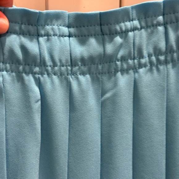 J Crew Pleated Midi Skirt - Picture 3 of 10